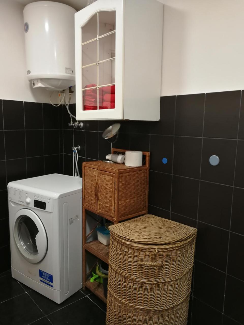 Cosy Dungeon Double Room With Ac Krakau Exterior foto